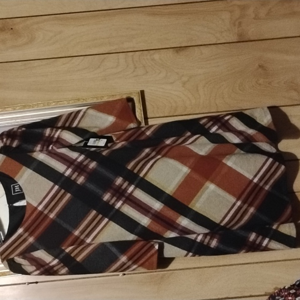 JH Plaid Dress with 3/4 Sleeves, New With Tags